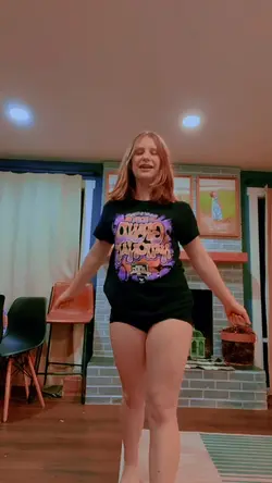 Just a lil dance