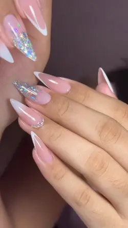 NAILS 