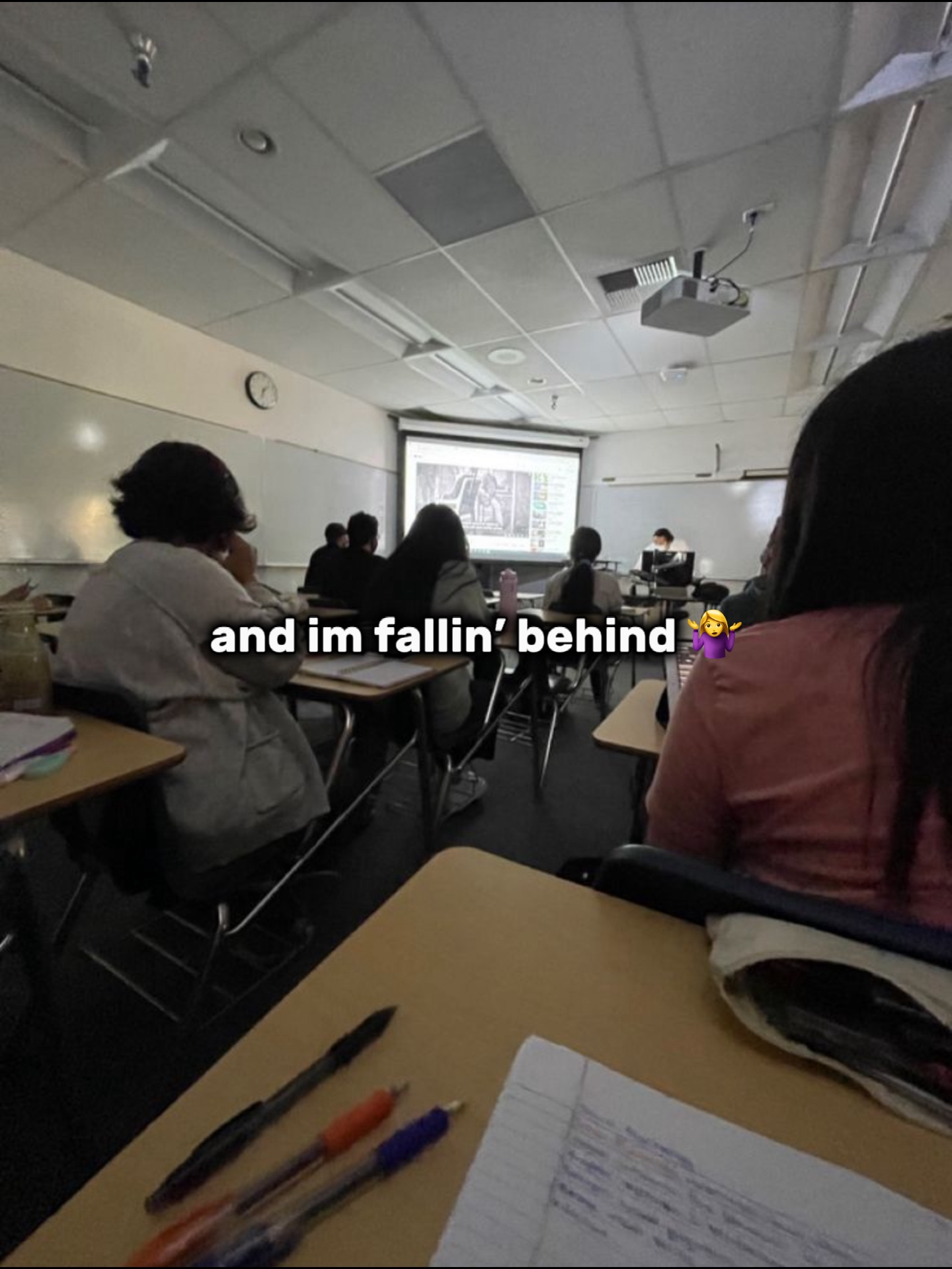 & im falling behind🤷‍♀️