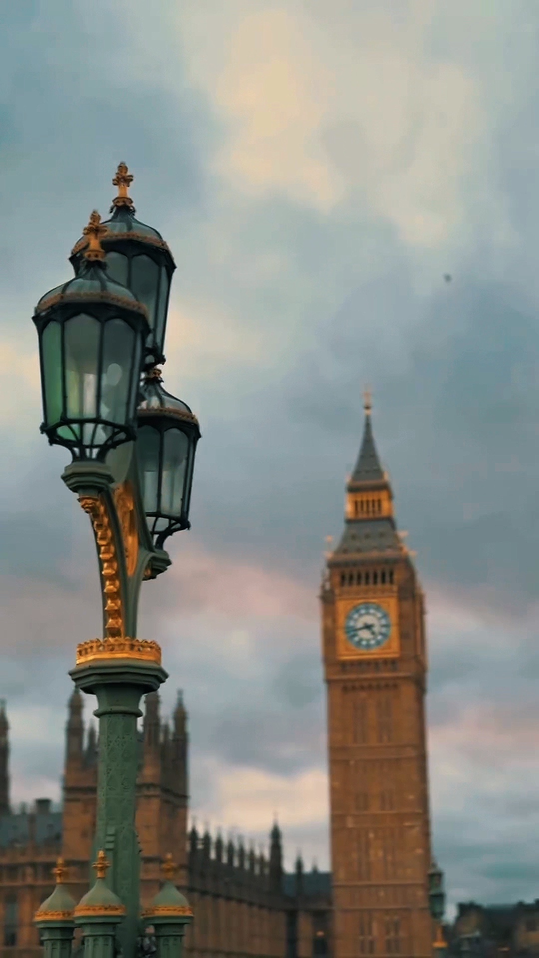LONDON VIBES 