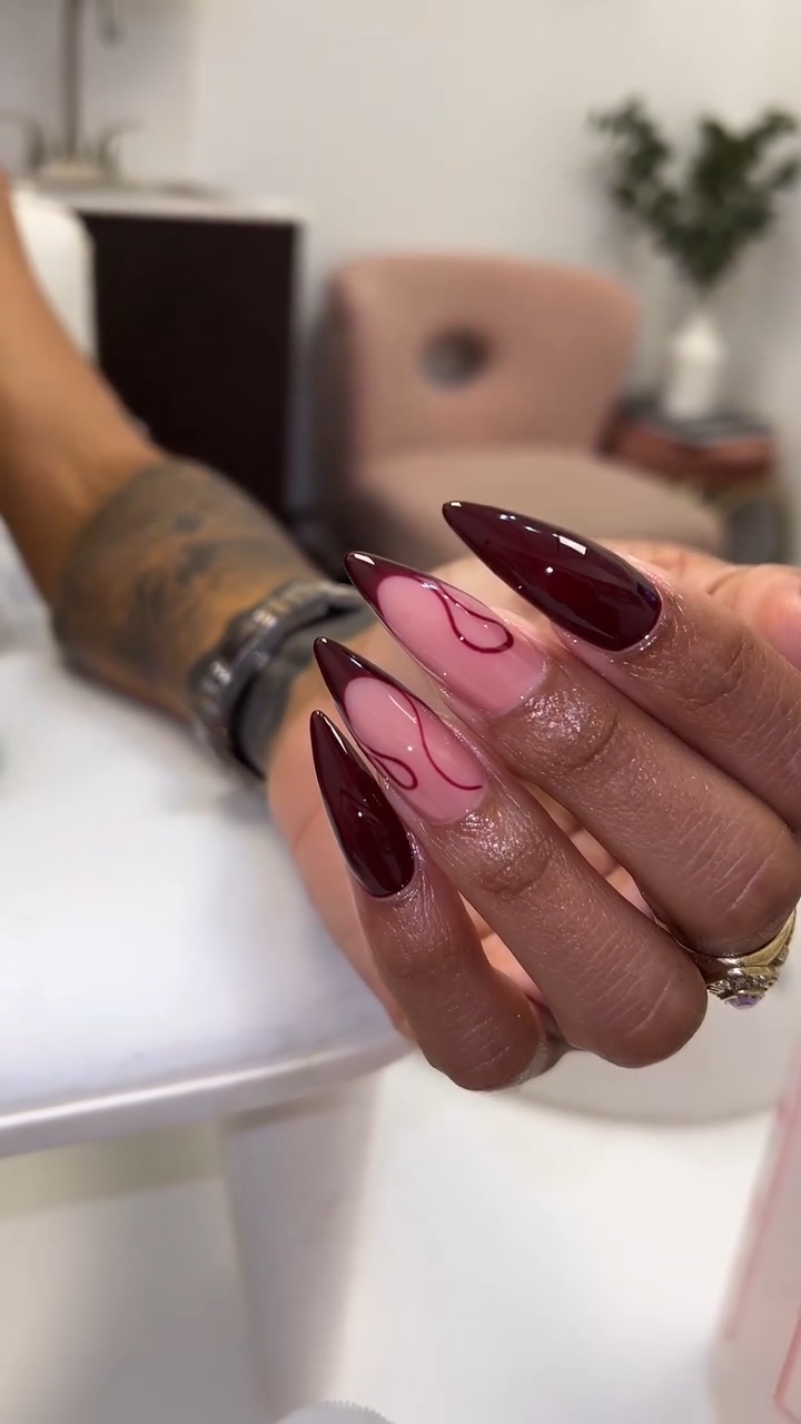 UÑAS 