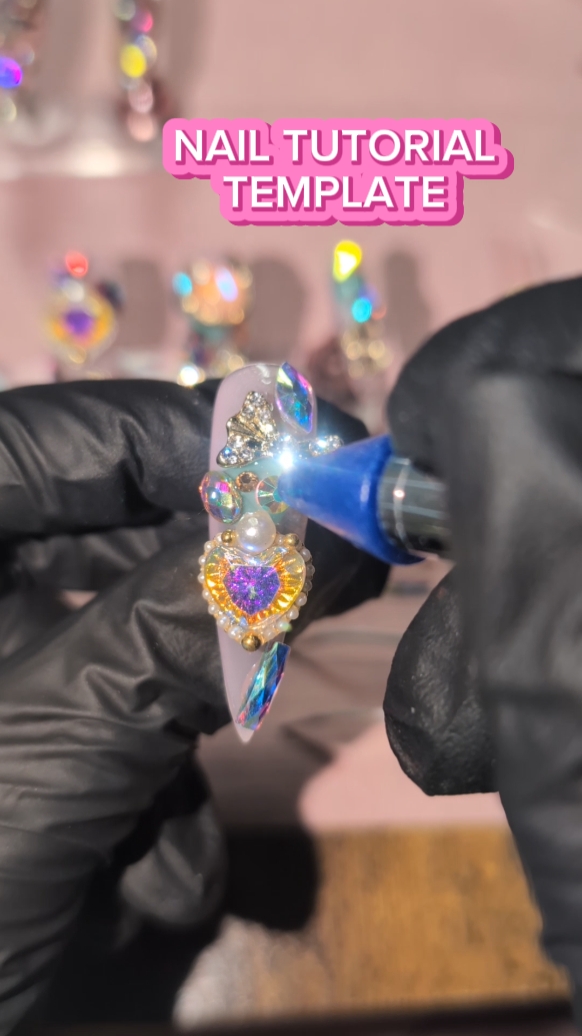 TUTORIAL DE ARTE DE UÑAS